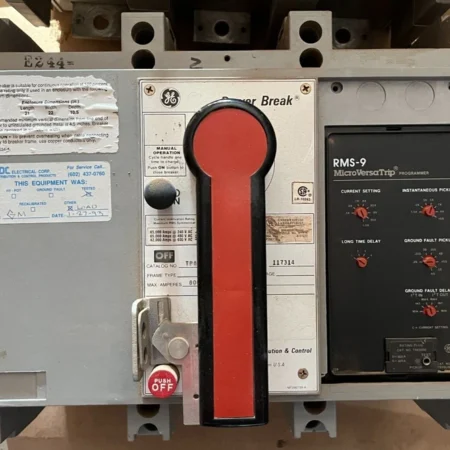 GE TP88SS POWER BREAK 800A FRAME 800A PLUG 600V 3PH CIRCUIT BREAKER