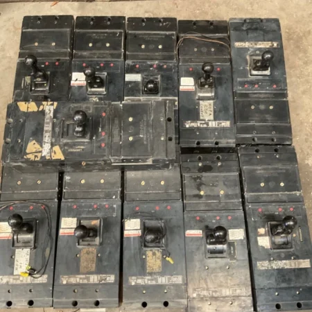 Westinghouse NB3800PF Cutler Hammer 800 Amp 3 Pole 600 V Circuit Breaker TRI-PAC
