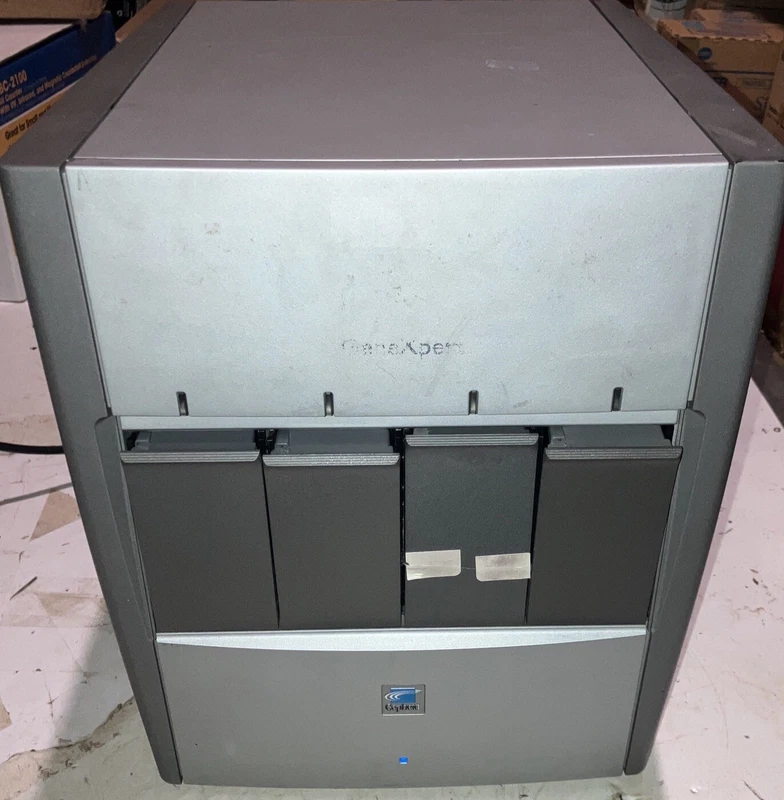 Cepheid GeneXpert IV (4 module) Real Time-PCR System POWERS ON UNTESTED AS-IS 2 Time PCR 0
