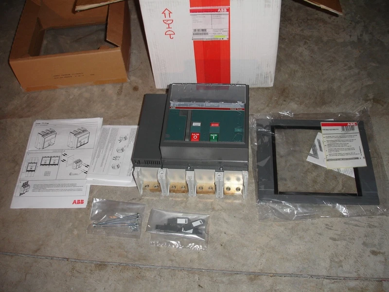 ABB SACE Tmax-T7N-D/PV 1000M 4PR6 Photovoltaic Circuit Breaker 1000amp NEW 2 Tmax T7N D 0