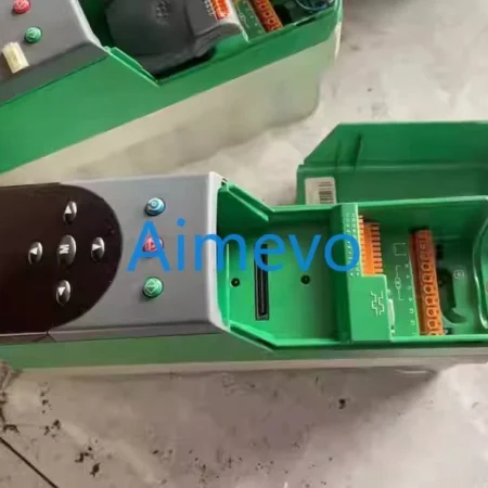 1PC new Control Techniques Unidrive UNI1401 AC Drive 0.75KW