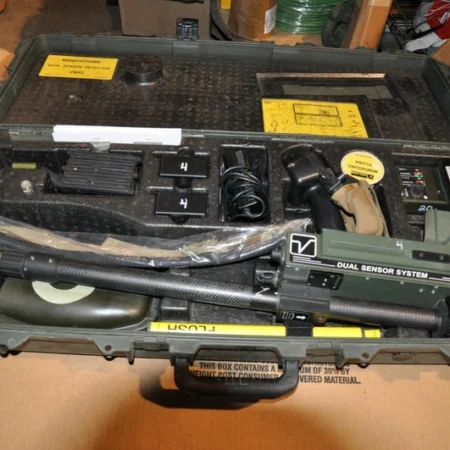 Vallon VMR2+ Minehound Metal Detector and Ground Penetrating Radar