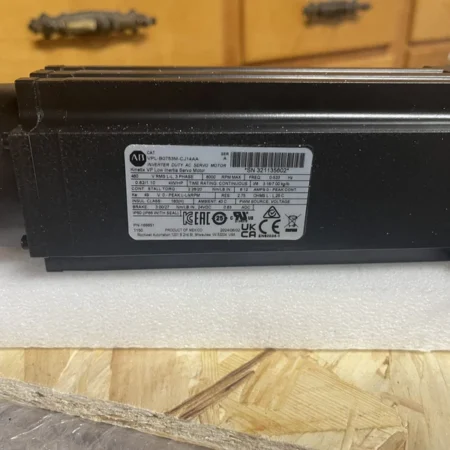 ALLEN BRADLEY Servo Motor VPL-B0753M-CJ14AA