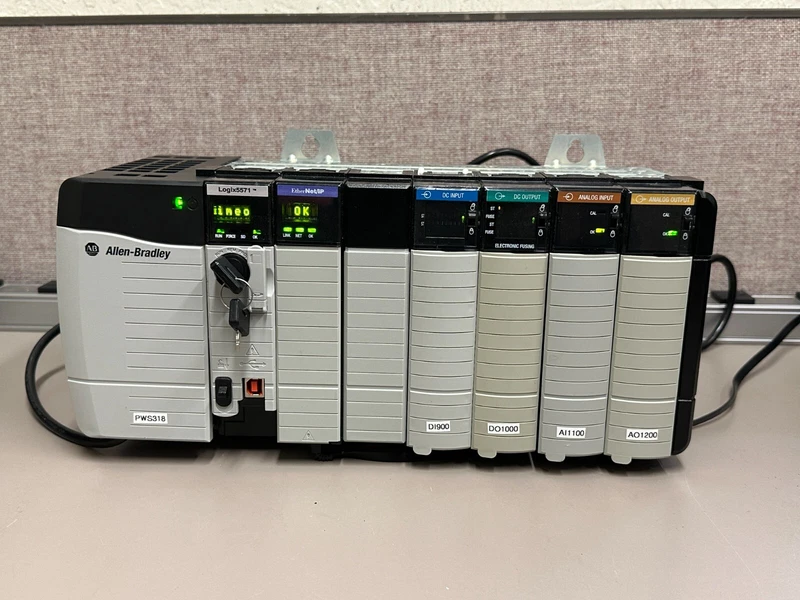 ALLEN BRADLEY CONTROLLOGIX SYSTEMS 7-SLOT CHASSIS w/ PSU & MODULES (1756) 2 7 SLOT 0