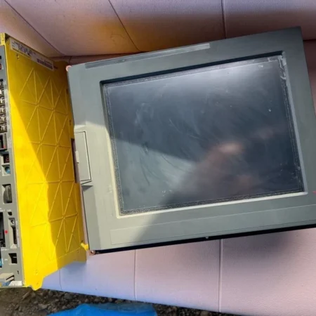 FANUC A13B-0196-B013 CNC Display Unit w/PC and A02B-0266-B501 180i-WA Controller