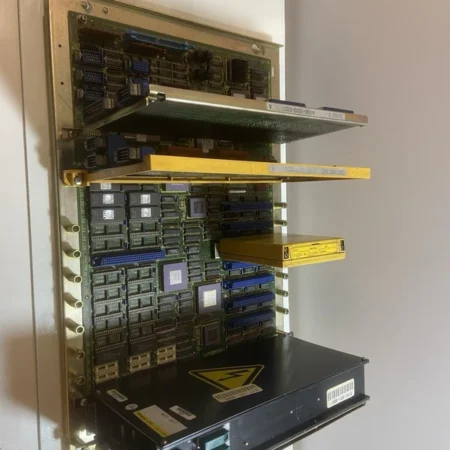 Fanuc A16B-1010-0320/04A Circuit Control Board Processor A168-1211-0205 CRT