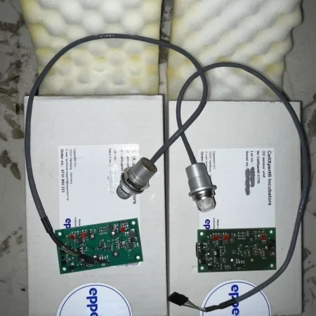 2 Brand New Eppendorf o2 sensors for CellXpert C170i Incubator