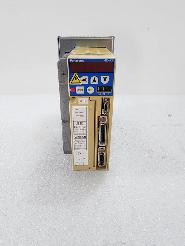 PANASONIC AC SERVO DRIVER DV85018HA502 2 DV85018HA502 0