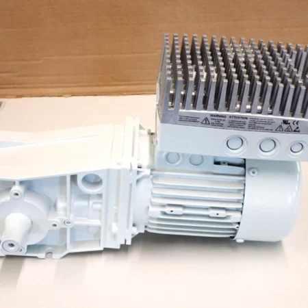 E82MV371-2B001 LENZE Frequency Inverter Motor Assembly MDEMAXX071-32 NEW