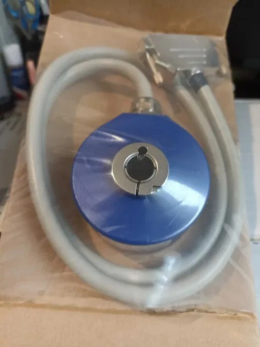 ??? Baumer Encoder GXP1H.21041C1 / 100950394 UPS ? 2 GXP1H21041C1 0