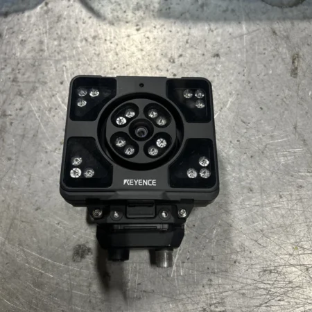 Keyence IV3-600MA Vision Sensor + IV3-L6M Light mark as used but is new no box