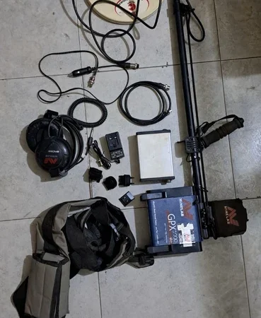 minelab gpx5000 metal detector with 1 coils mono 11"