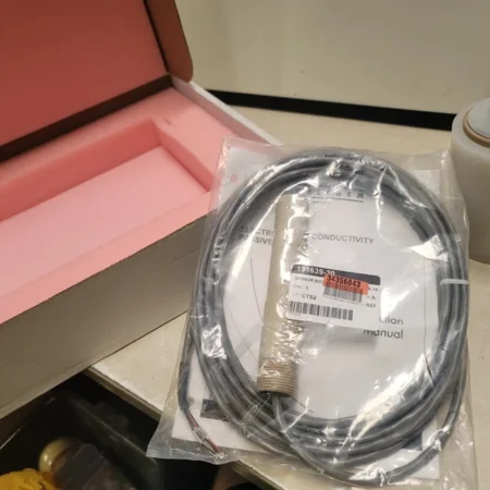 Walchem 191639-20 Electrodeless Conductivity Sensor, 20' Cable, 0 to 140 PSI NOB