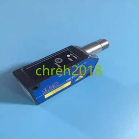 Micro-Epsilon Laser displacement sensor ILD1402-100 FedEx