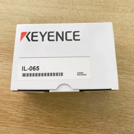 New Keyence IL-065 Laser displacement sensor IL065 Brand new Free Shipping