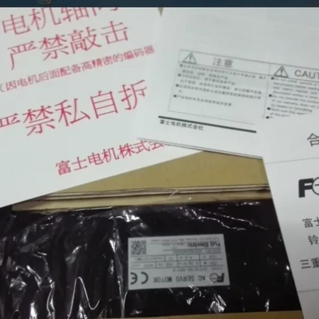 FUJI AC SERVO MOTOR GYS401D5-HB2-Z17 NEW ORIGINAL FREE EXPEDITED SHIPPING