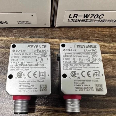 New Keyence LR-W70C Laser Sensor LRW70C In Box #DC