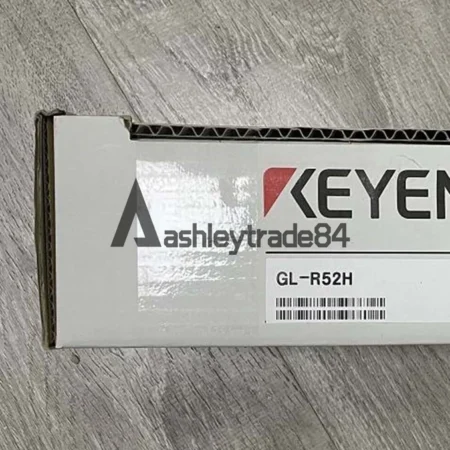 KEYENCE Safety Light Curtain GL-R52H for Industrial Safety