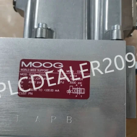 New MOOG Servo Valve G631-3006B fedex or DHL