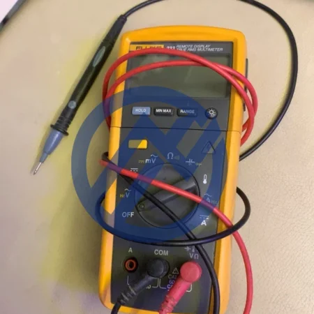 USED FLUKE 233 multimeter Expedited Express DHL