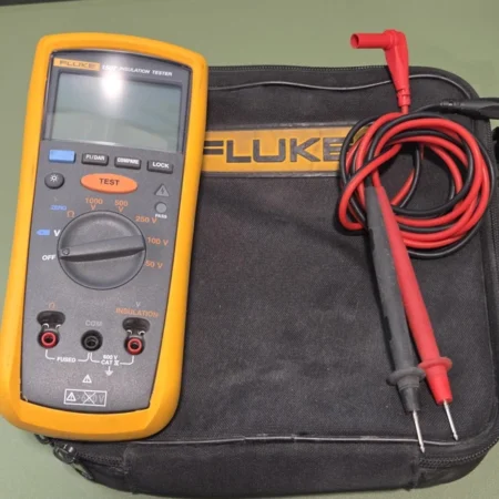 Fluke 1507 Insulation Tester Meter with Leads and Carry Case Electrical Tools