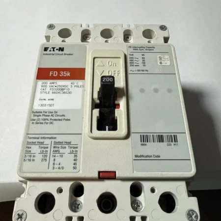 New Eaton FD3200BP10 FD3200BP10 Circuit Breaker DHL Expedited Shipping