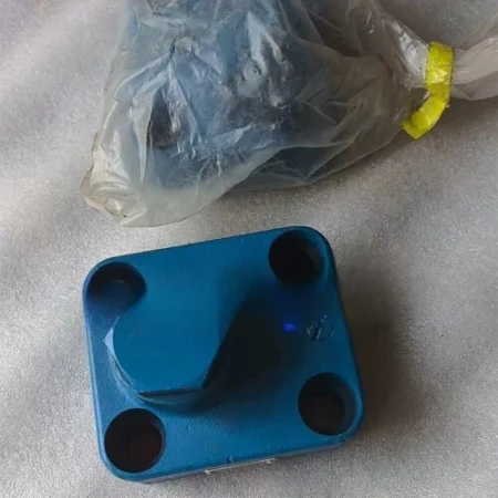 New Eaton one-way valve C5GV-815UG #3062 LY