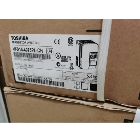 VFS15-4075PL-CH New Sealed TOSHIBA Valve Positioner VFS15-4075PL-CH IPCS