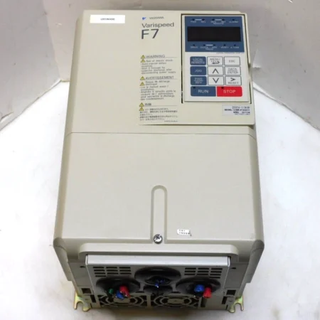 YASKAWA CIMR-F7A2011 INVERTER DRIVE 220V 11KW 3PH 50/60Hz 52A