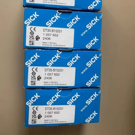 SICK DT35-B15251 1057652 Distance sensor