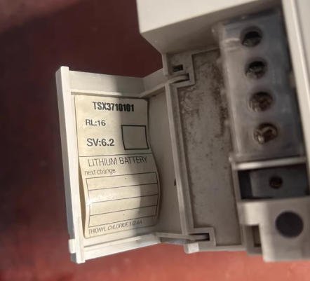 Schneider Micro Controller TSX3710101