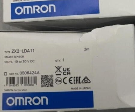 Omron ZX2-LDA11 XC4R photoelectric sensor