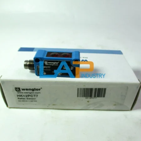New For WENGLOR REFLEX SENSOR HK12PCT7 NIB