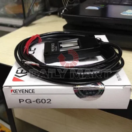 KEYENCE PG-602 OPTICAL SENSOR HEAD CABLE TYPE PHOTOELECTRIC 12 TO 24 VDC NEW