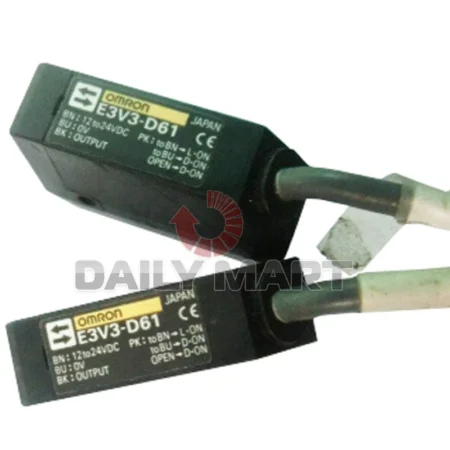New Omron E3V3-D61 Diffuse-Reflective Photoelectric Switch Sensor 4-Pin ON NPN