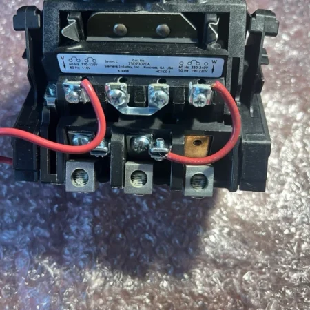 Siemens Electrical 3-Pole Contactor with Auxiliary 40FP32A 208-480V
