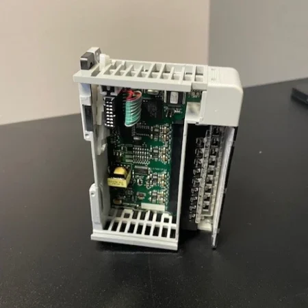 Allen Bradley 1769-IF16V Ser CompactLogix Input PLC Module - Used
