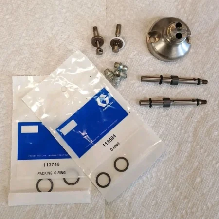 GRACO 255179255180 MD2 VALVE 15K445 HOUSING Nose 1:1 Used With New Parts