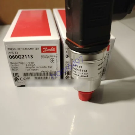 NEW Danfoss AKS33 060G2113 Pressure Transmitter Sensor#QW