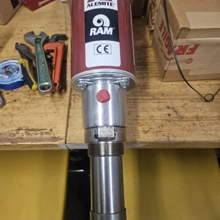 Alemite 9968 Pneumatic Pump New  Never Used ,specs In Pictures