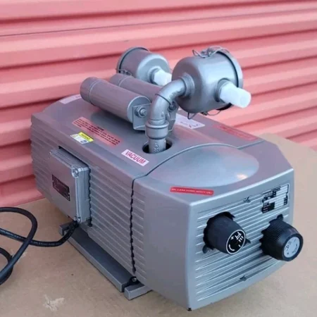 BECKER 3 Phase Rotary Vane Vacuum Pump Model VT 4.25 [ SLIGHTLY USED ]