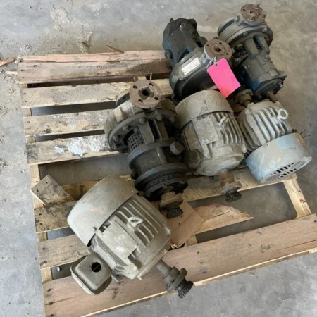 GOULDS 3196 STX 1 X 1.5 X 6 used pumps (LOT OF 3 PUMPS) and 3 motors