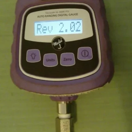 Winchester Engineering Model 1 Digital Pressure Gauge 3,000 PSI Used
