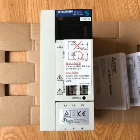 New Mitsubishi MR-J2S-40A-QW219 Serve Drive In Box Sealed