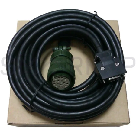 New In Box MITSUBISHI MR-J2S MR-JHSCBL MR-JHSCBL5M-H Programing Cable