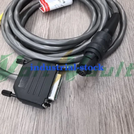 33590 data cable for Schneider 33595 test box, 7 pins