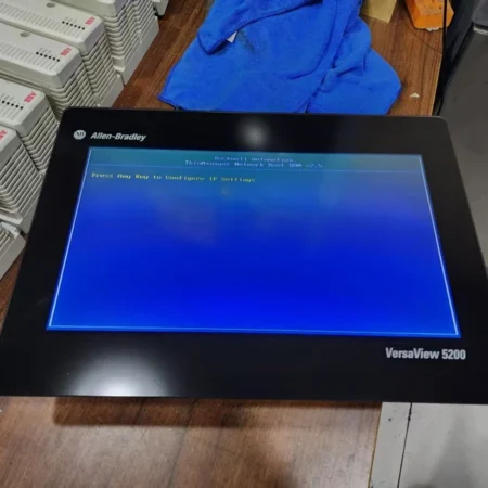 Allen-Bradley Versaview 5200 15.6" Multi-Touch 6200-15WA  6200T-15WA