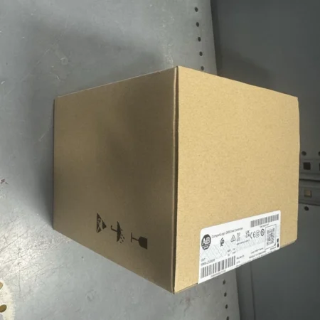 Allen Bredley 5069-L320ER /A CompactLogix 2MB Enet Controller AB 5069L320ER PLC
