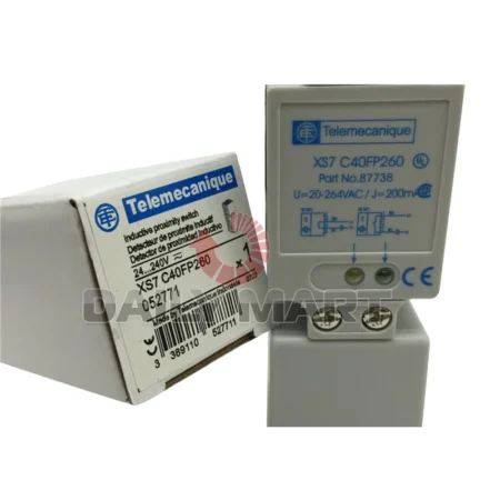 New Schneider Telemecanique XS7-C40FP260 Block Inductive Proximity Switch Sensor