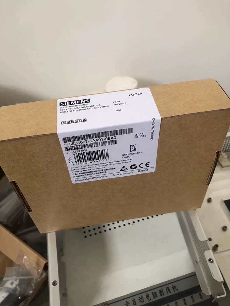 SIEMENS 6ED1057-1AA00-0BA0 Module